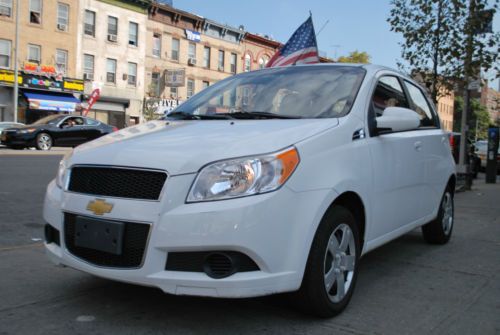 2011 chevrolet aveo5 4 door 35098 miles . salvage title priced to sell !!!