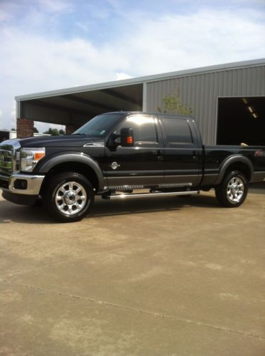 2012 ford f-250 lariat 6.7 diesel 5100 miles fully loaded