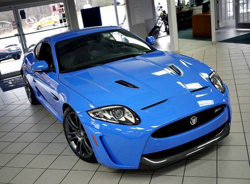 Msrp $133,325 xkr-s coupe 550hp sc 20 vulcan whls grey calipers 5k miles