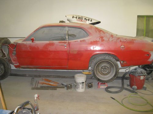 1972 dodge demon project car and spare parts