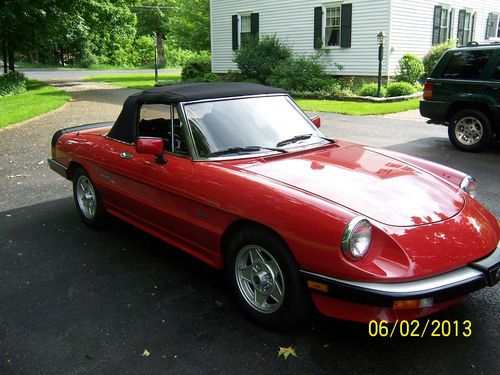 Incredible 1988 red alfa romeo graduate......in search of new lover