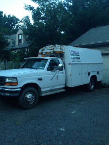 1997 obs f-series superduty(450) enclosed service truck