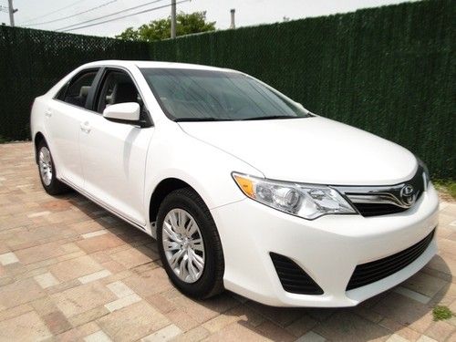 12 camry se very clean florida driven sporty sedan automatic power package le
