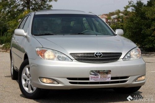 2004 toyota camry xle automatic leather sunroof heated seats rear shade 6 cd