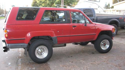Red toyota 4runner  fresh motor with under 4000 miles