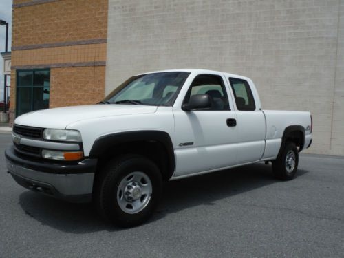 2002 chevrolet hd 2500 x-cab short bed 4x4 1 owner low miles nice,nice truck