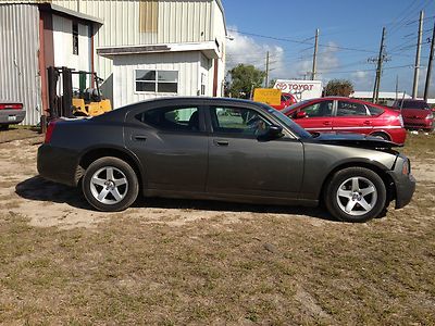 Dodge charger rebuildable salvage repairable runs lawaway payment available