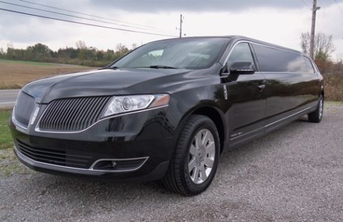 2013 lincoln mkt town car awd 120 limo limousine super stretch executive limo