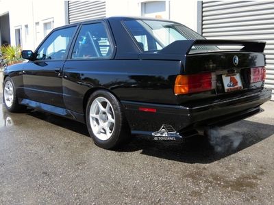 1989 bmw e30 m3 less than 5k miles on new engine no accidents extra wheels