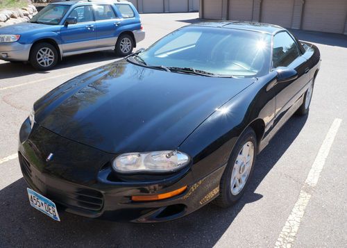 2001 chevrolet camaro coupe - 3.8l v6, 5 speed, t-tops