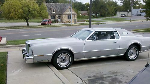 1976 lincoln continental mark iv cartier.