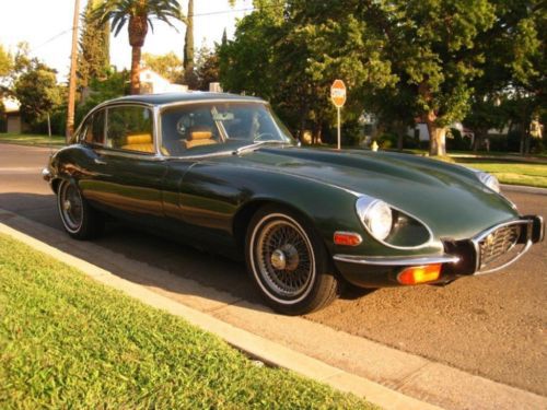 Jaguar 1973 e-type v-12 2+2 british racing green