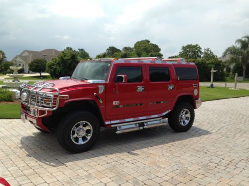 2004 tricked out fully customized red hummer in excellent condition