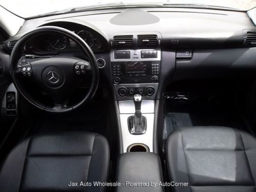 Mercedes benz 2006 grey color w 49,360miles pristine conditions, sedan, loaded.