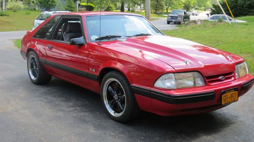 1989 ford mustang lx 5.8l hatchback