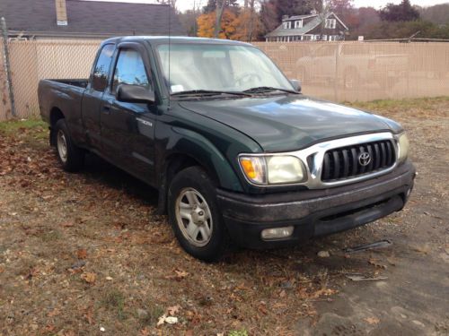 2002 toyota tacoma extended cab pickup 2.4l bad motor / new frame