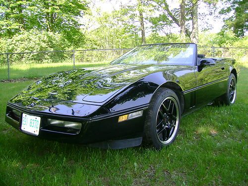 1989 chevrolet corvette tripple black convertible 6 speed black