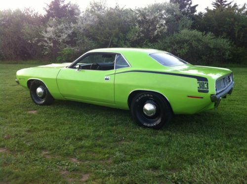 1970 plymouth barracuda - real big block car - lime light green