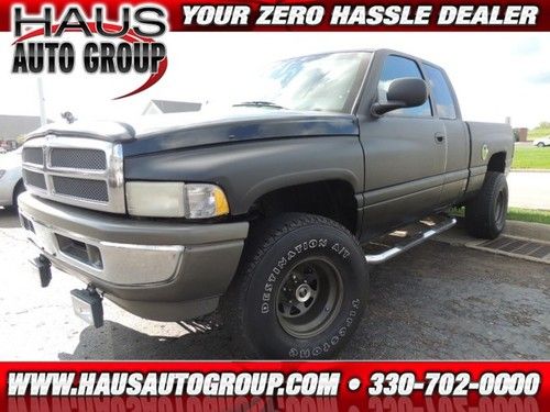 1998 dodge ram extended cab pick-up 4x4 repo special!