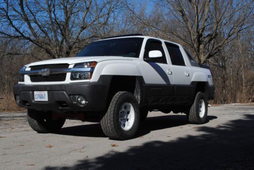 2003 chevrolet avalanche z71 lifted