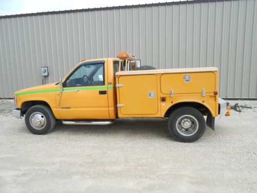 1990 chevy  1-ton 3500 custom utility truck, constructon,farm,welder truck