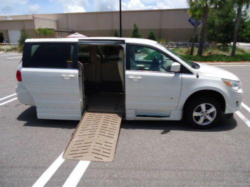 2010 volkswagen routan, wheelchair accessible, mobility, side entry ramp,
