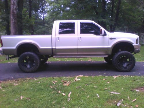 2004 ford f 250 king ranch white/gold