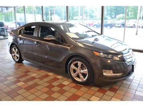 Hybrid electric hatchback gray volt alloy wheels cloth low miles low price