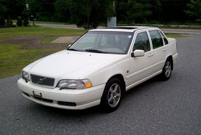 1999 volvo s70 glt sedan 4-door 2.4l