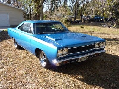 1968 plymouth road runner recently restored