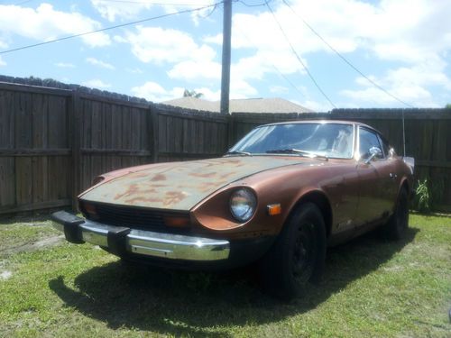 Running 1976 datsun 280 z classic with extra transmission and motor