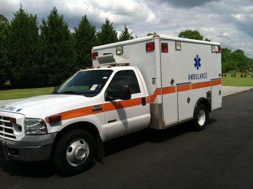 2005 f350 type i ambulance