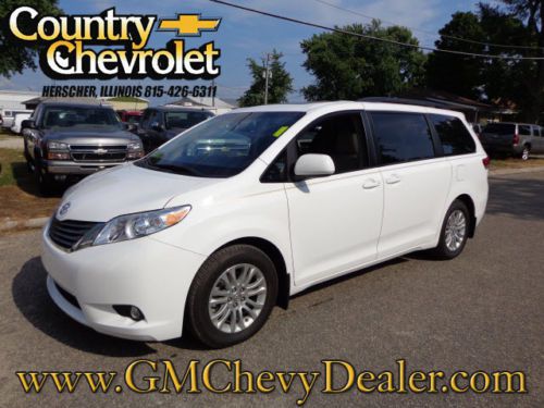 2012 toyota sienna xle dvd moonroof super clean super low miles one owner