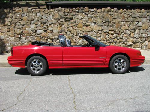 1992 oldsmobile red convertable loaded,mint cond, 63000 miles, v6, auto, fun