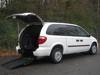2006 white handicap wheelchair van rear entry free shipping with buy it now!!!!!