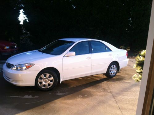 Beautiful clean camry, no wrecks, excellent condition