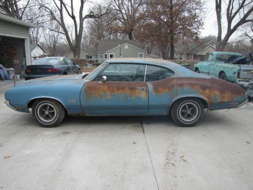 1970 oldsmobile 442 all documents 1 owner #&#039;s match 62k miles runs drives