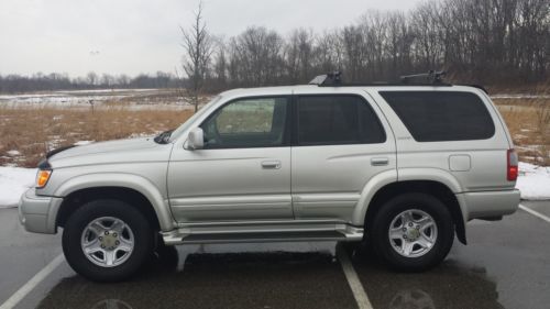 1-owner toyota 4runner limited 4x4  excellent condition