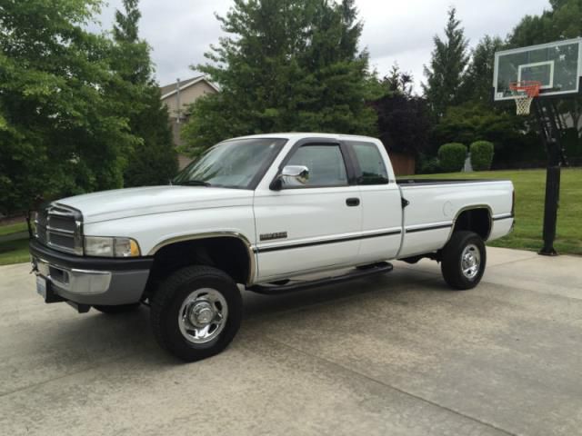 Dodge: ram 2500 extended cab long bed diesel 4wd 5