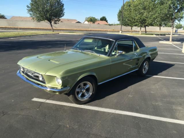 Ford: mustang 2 door coupe, gt equipment group