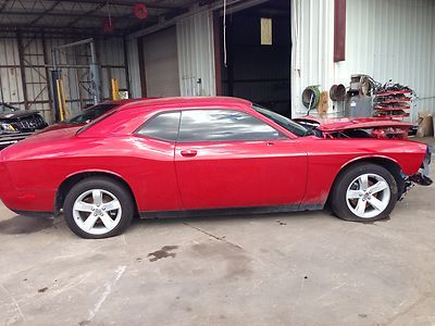 Dodge challenger salvage rebuildable e-repairable lawaway plan or credit card s
