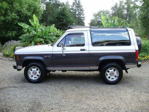 1987 ford bronco ii xlt 2dr.elderly one owner,rust free,all original,great shape
