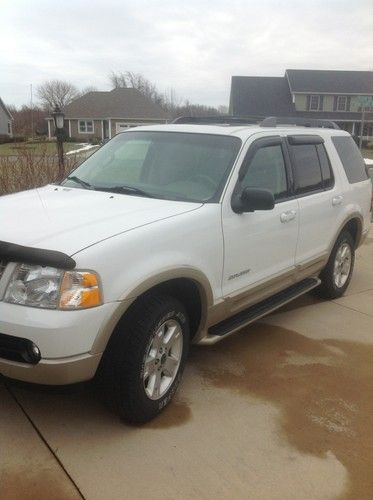 2005 ford explorer eddie bauer v8 rwd clean low miles sunroof dvd player