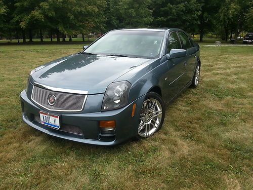 2005 cadillac cts-v, show car, stealth gray, lt gray int, $4k in go fast parts