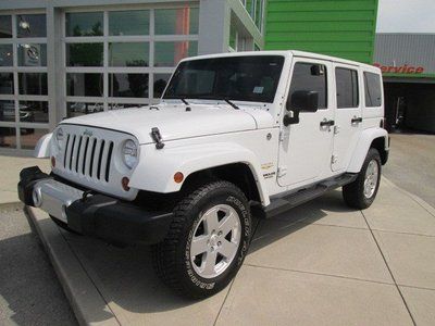 Wrangler sahara leather nav hard top and soft 4x4 one owner clear title suv