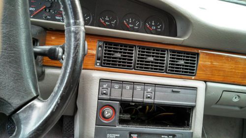1991 audi 100 base sedan 4-door 2.3l- clean california car
