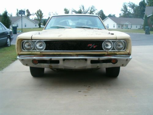1968 coronet r/t matching 440 cid- running project car and b-body parts hoard