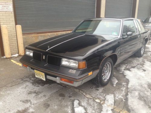 1987 oldsmobile 442 low miles 57,000 one owner