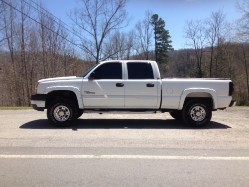 Duramax &amp; allision, one owner bought new ,low miles 81679 clean maintained trk