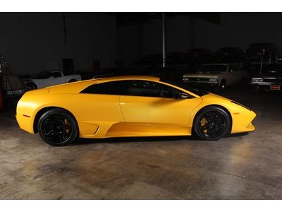 Rare 6 speed..giallo orion..carbon pkg..nav..ccb/yellow calipers..low miles!